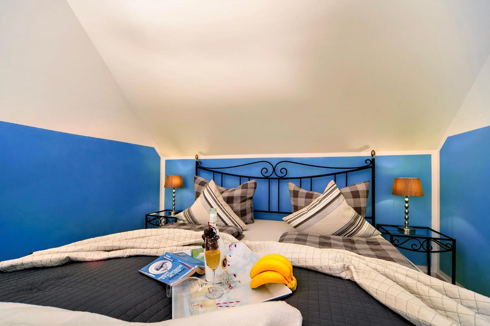 Ferienhaus Lieblingsplatz By Seeblick Ferien Oro, Direkte Wasserlage,Sauna,Kamin Olpenitz Exteriör bild