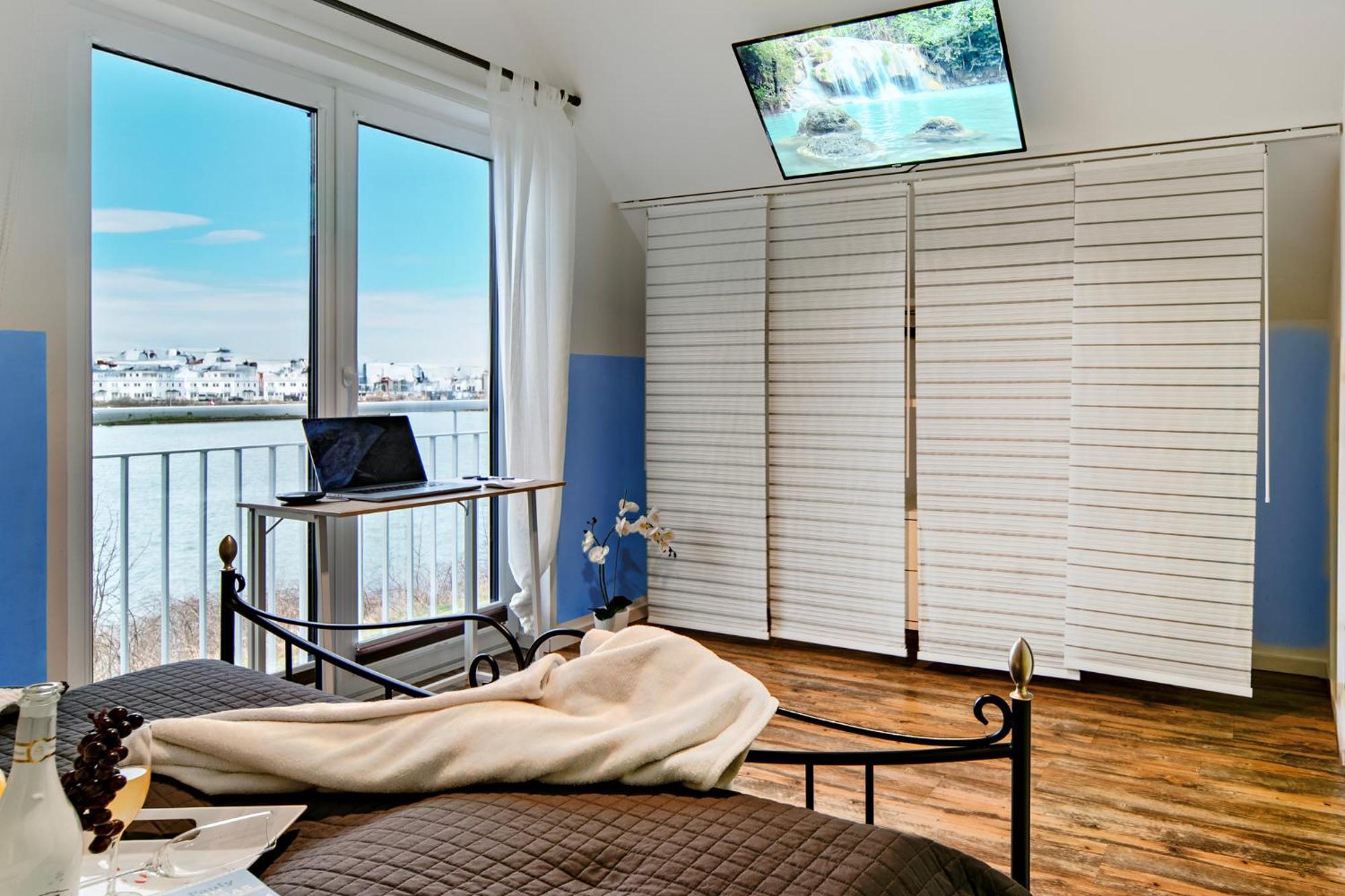 Ferienhaus Lieblingsplatz By Seeblick Ferien Oro, Direkte Wasserlage,Sauna,Kamin Olpenitz Exteriör bild